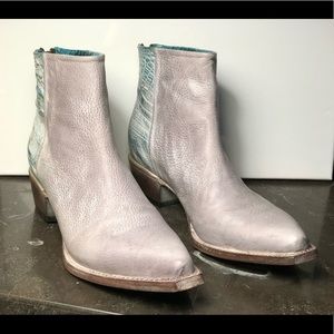 GUC Freebird FB-Rule Size 9 boots